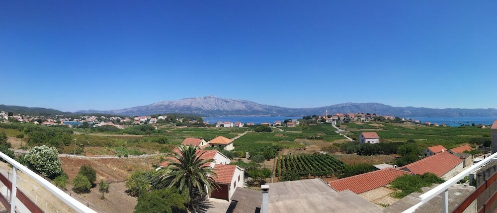 Фото House Baglija