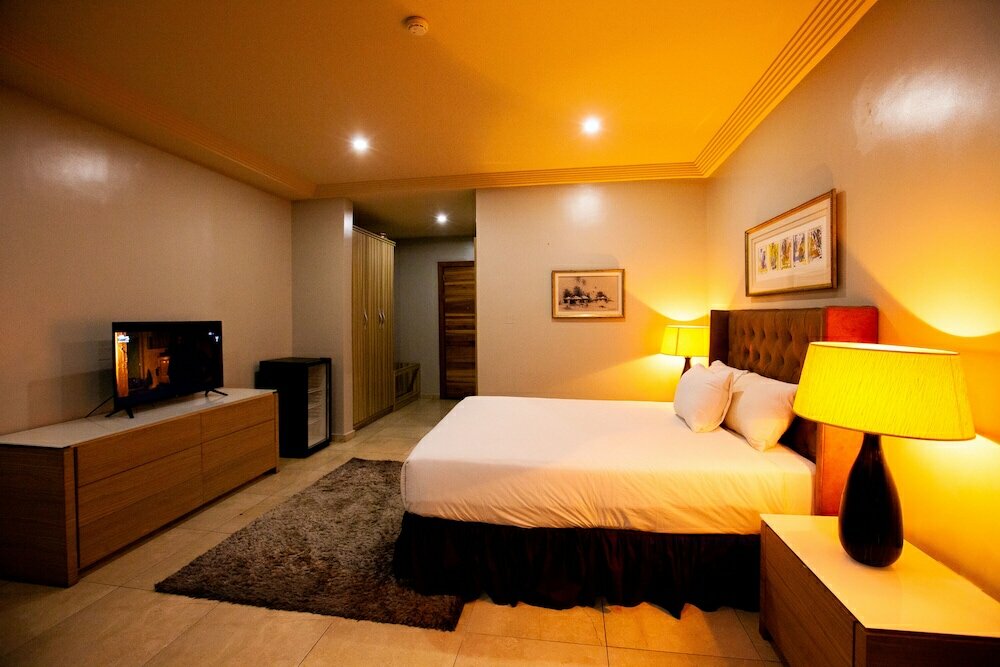 Фото The Sojourner by Genesis