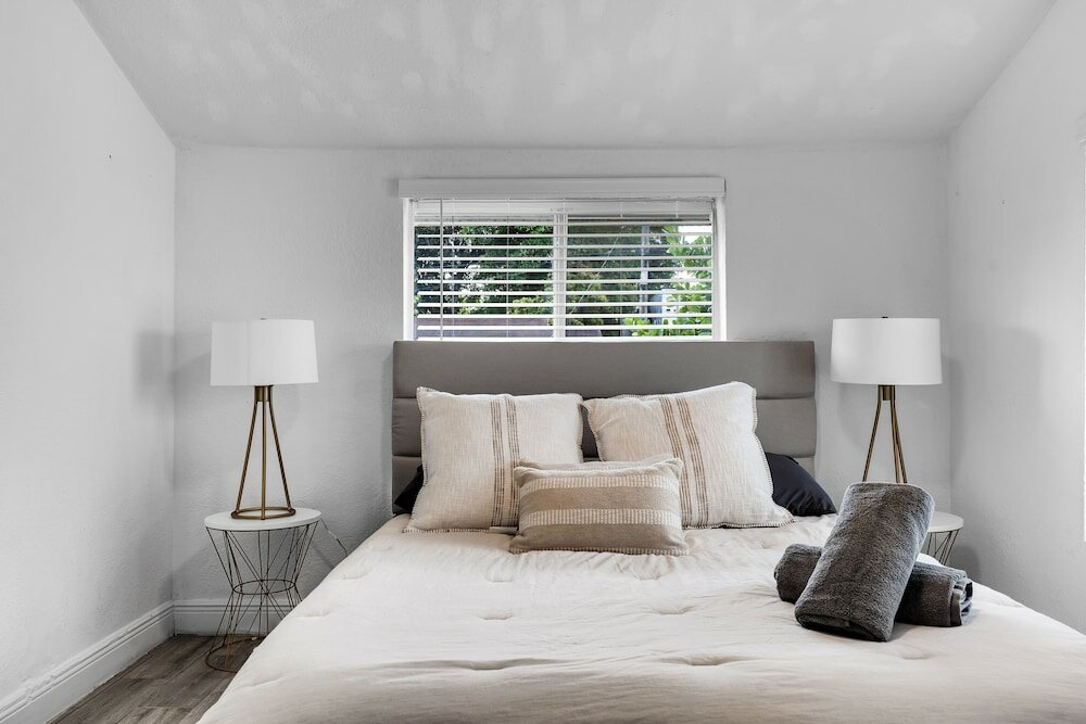 Фото Design District Luxe 3bd Home