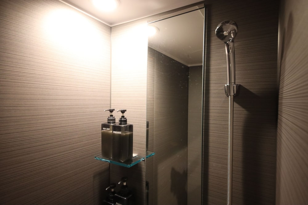 Фото Zonk Hotel Haruyoshi