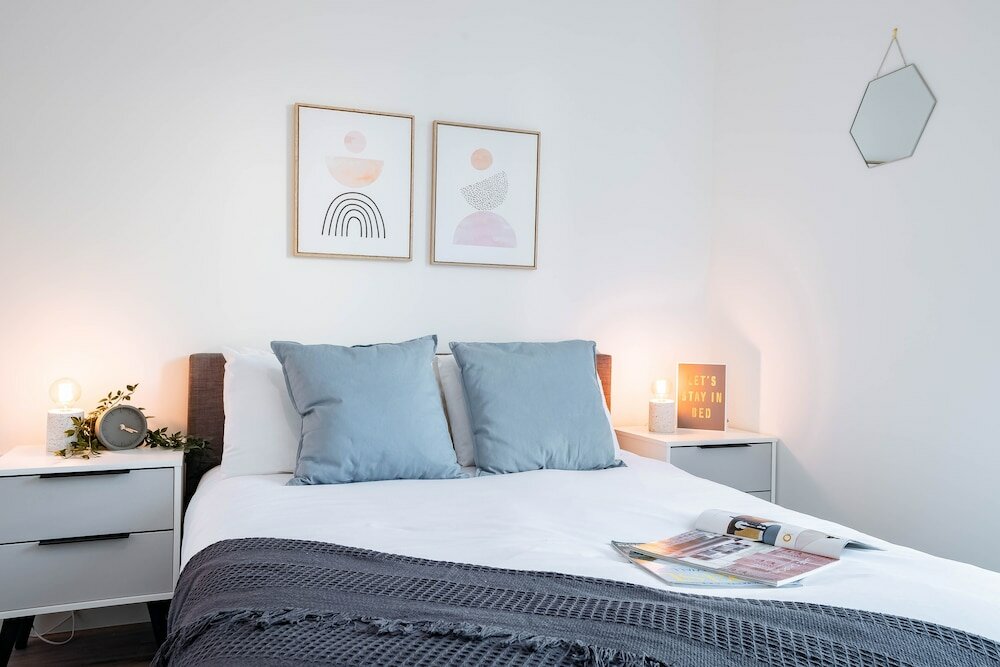 Фото The Interchange Apartment by Opulent