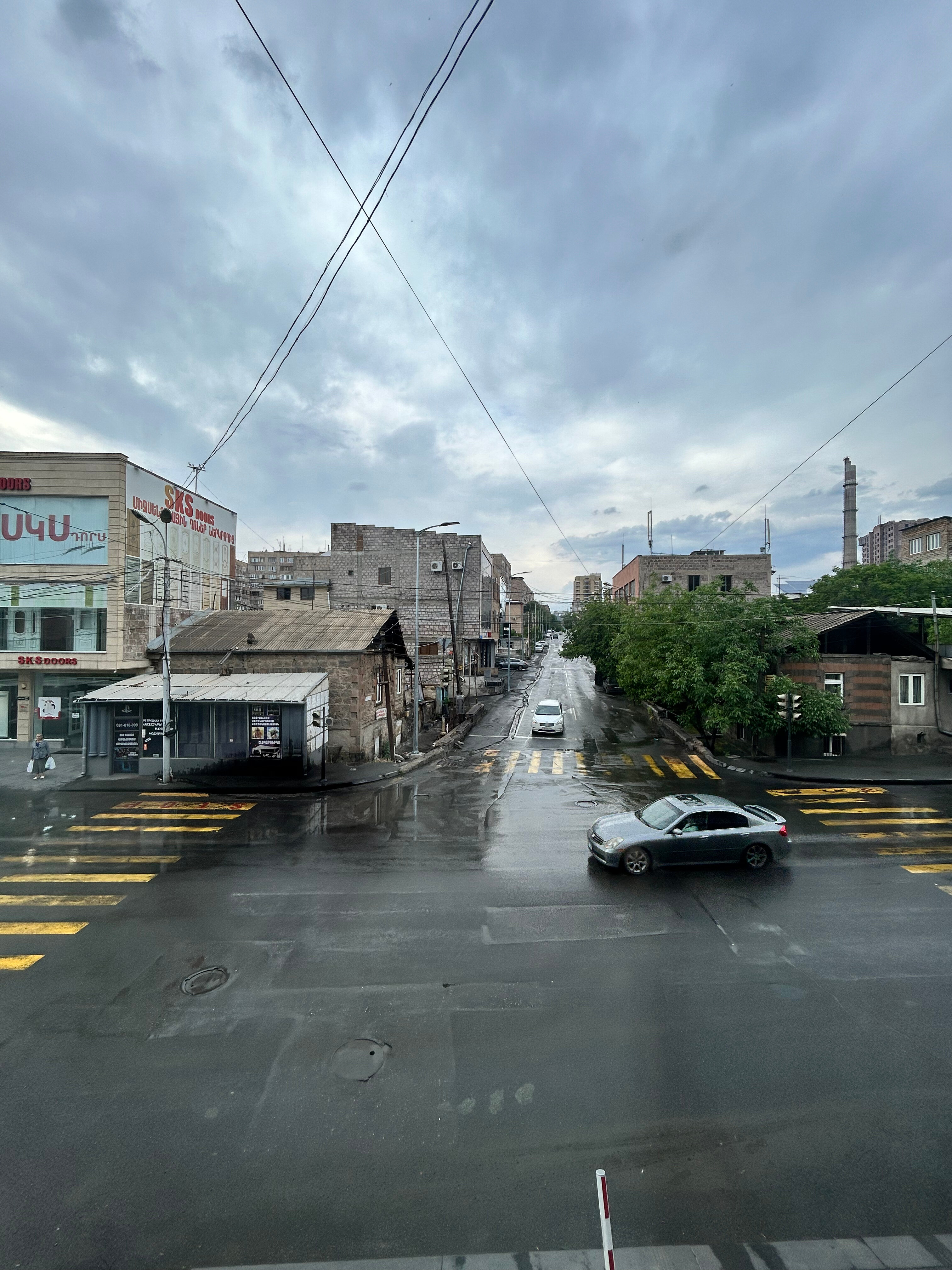 Фото The House Hotel