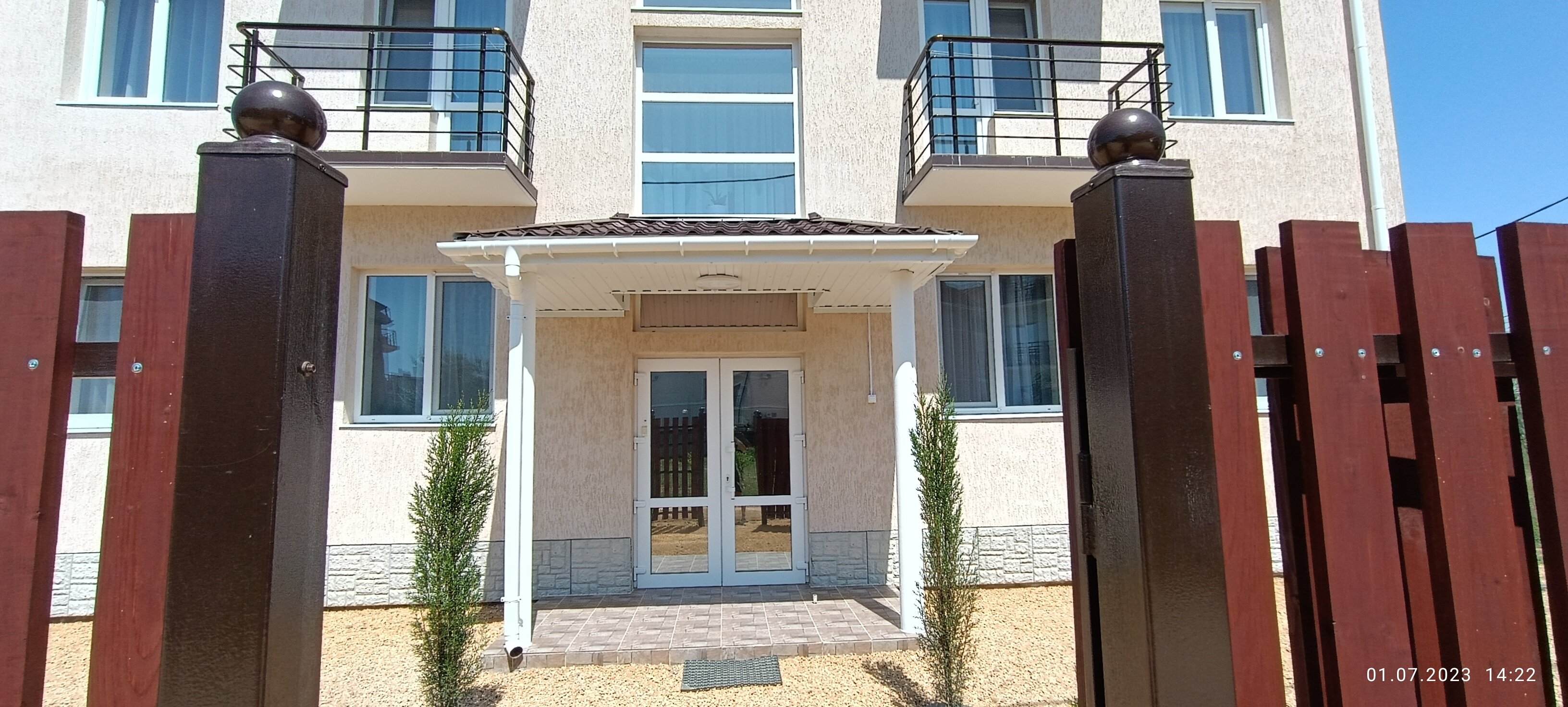 Фото Селена