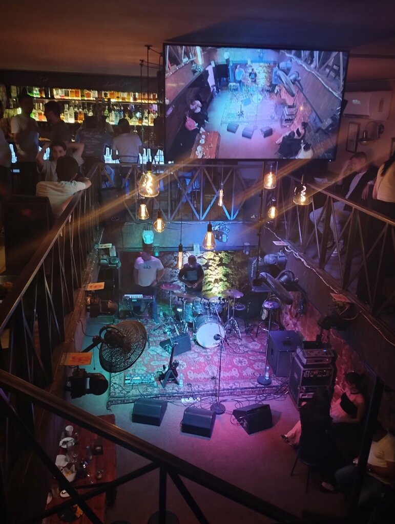Bar, pub Stop Club, Yerevan, photo