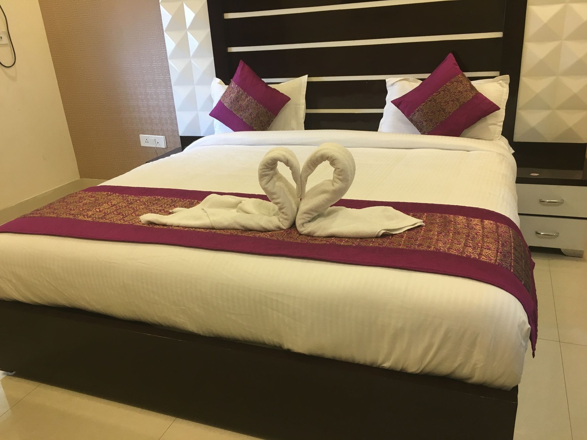 Фото Hotel Karan Residency