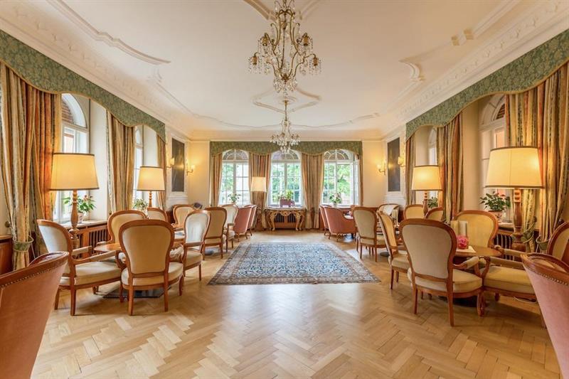 Фото Hotel Elephant