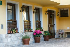 Гостиница Hotel Logavina 8