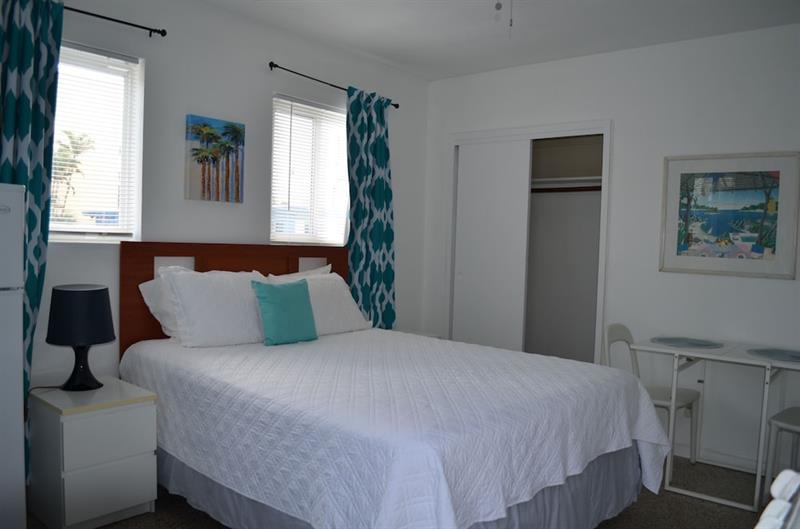 Фото Tiana Beach Inn