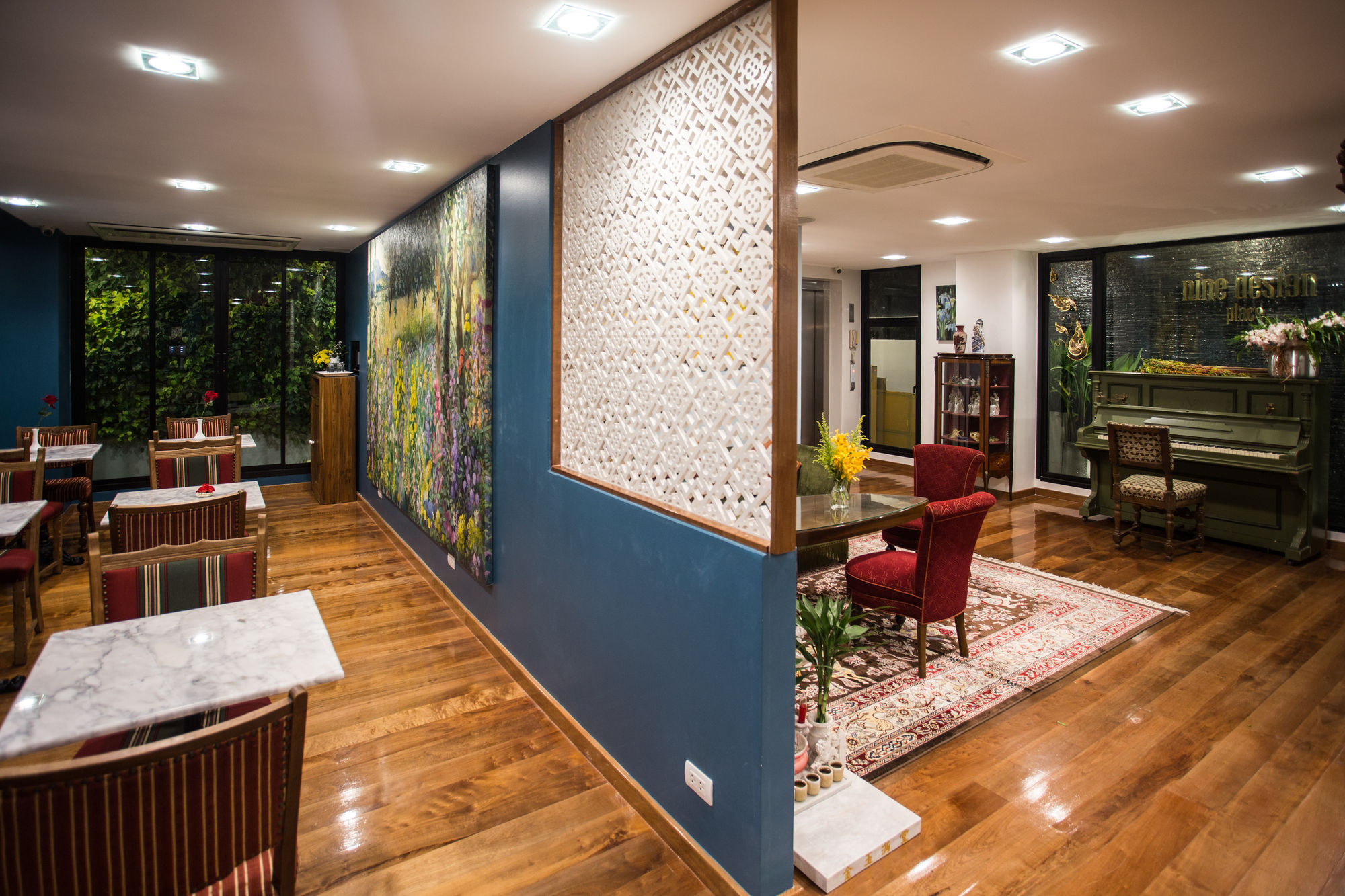 Фото Nine Design Place