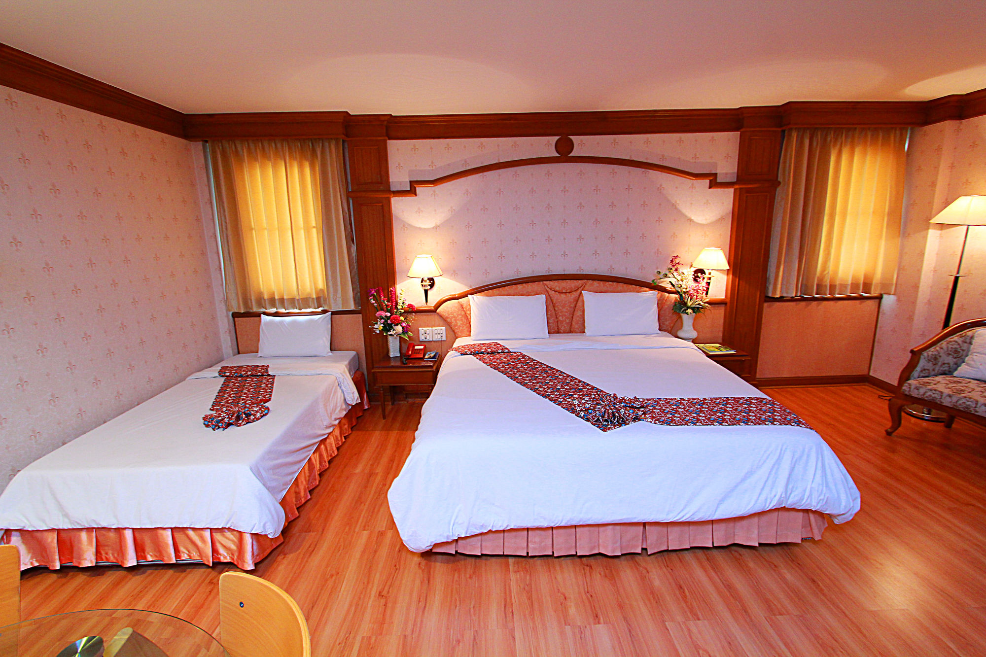 Фото отеля 3