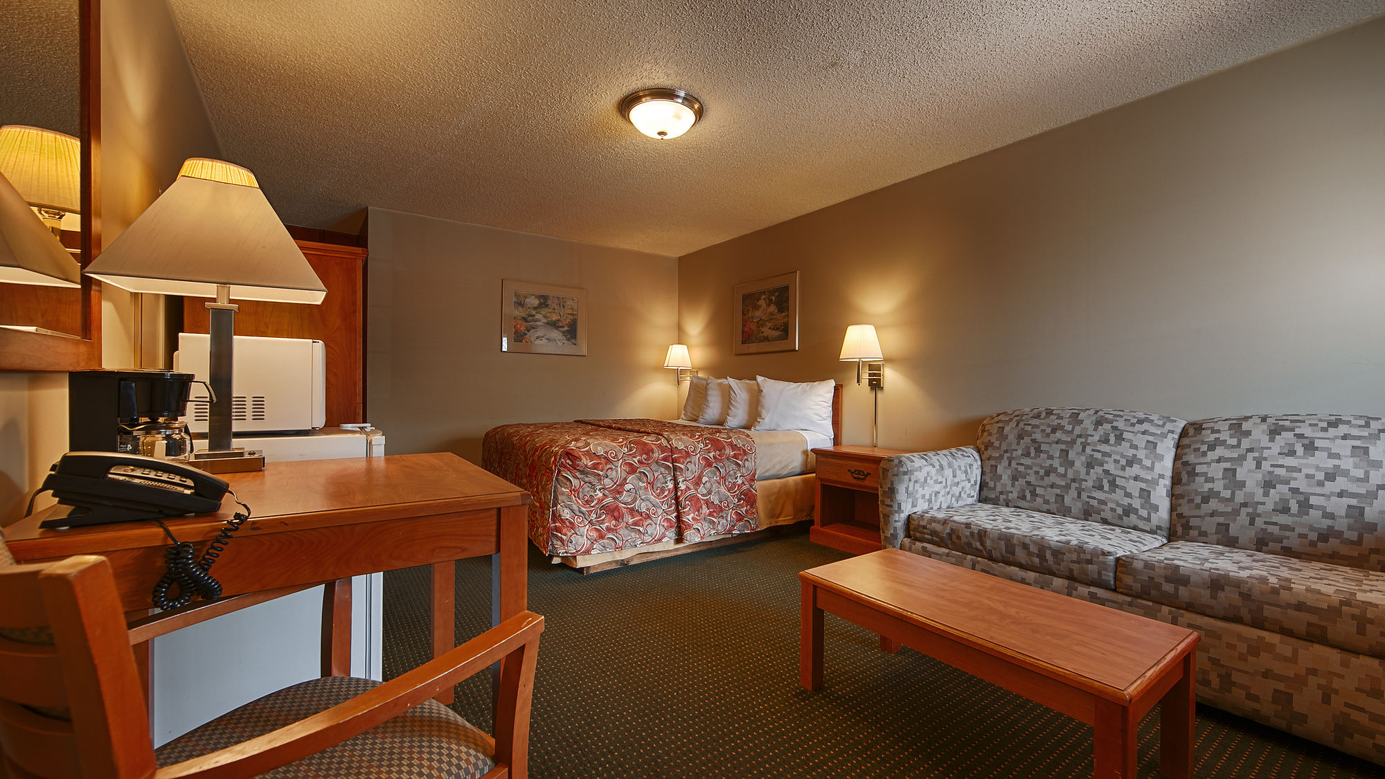 Фото Courtesy Inn Eugene Downtown