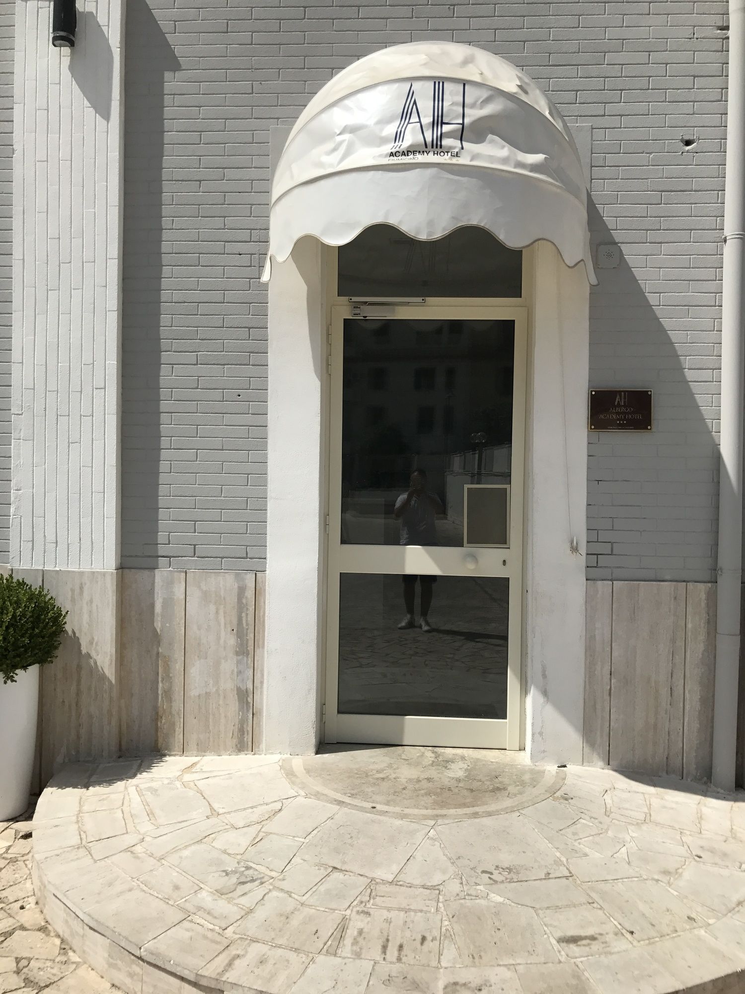 Фото Academy Hotel Fiumicino