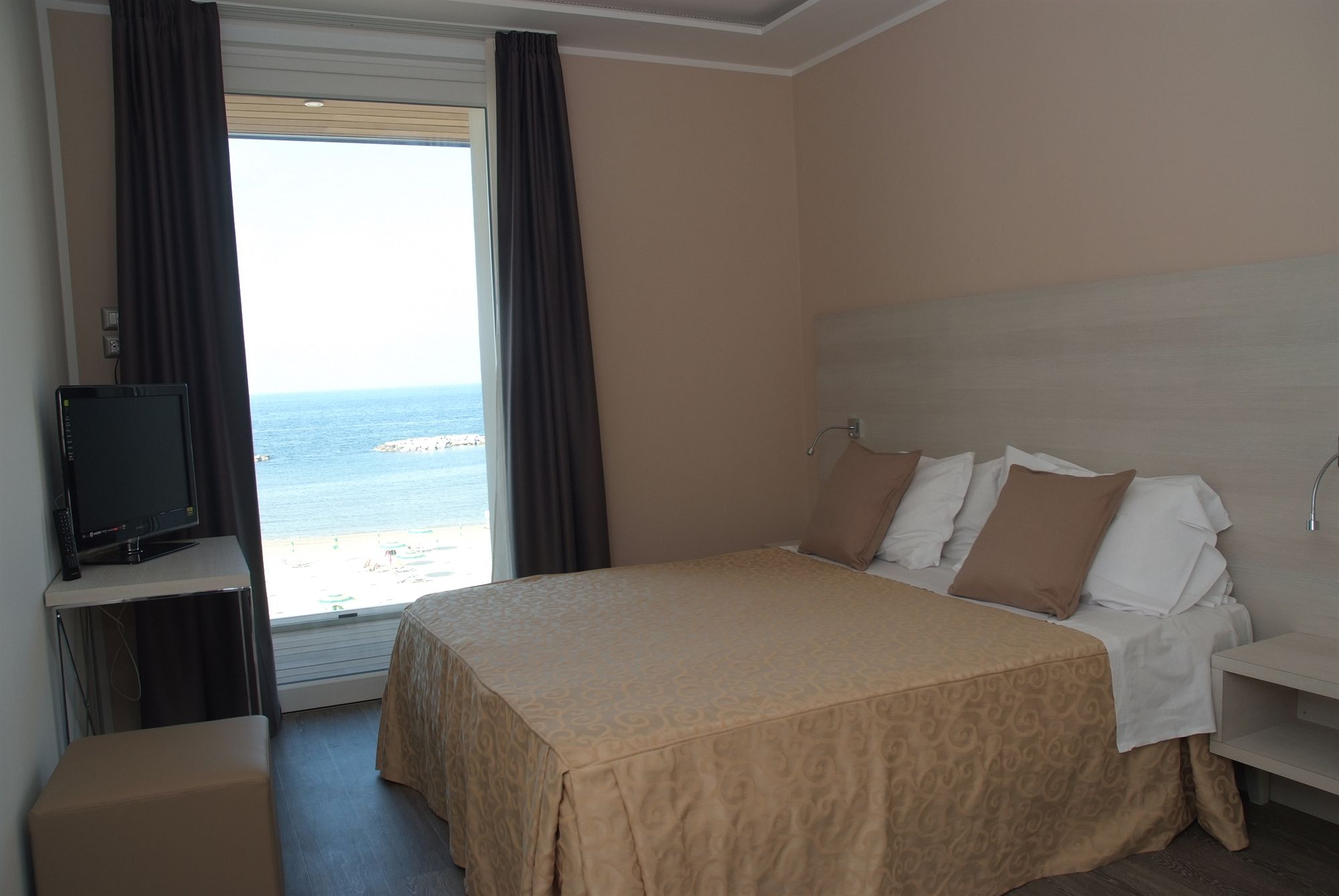 Фото Albergo Aquila