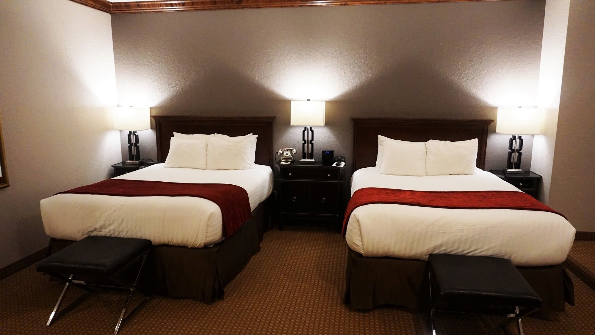 Фото Des Lux Hotel