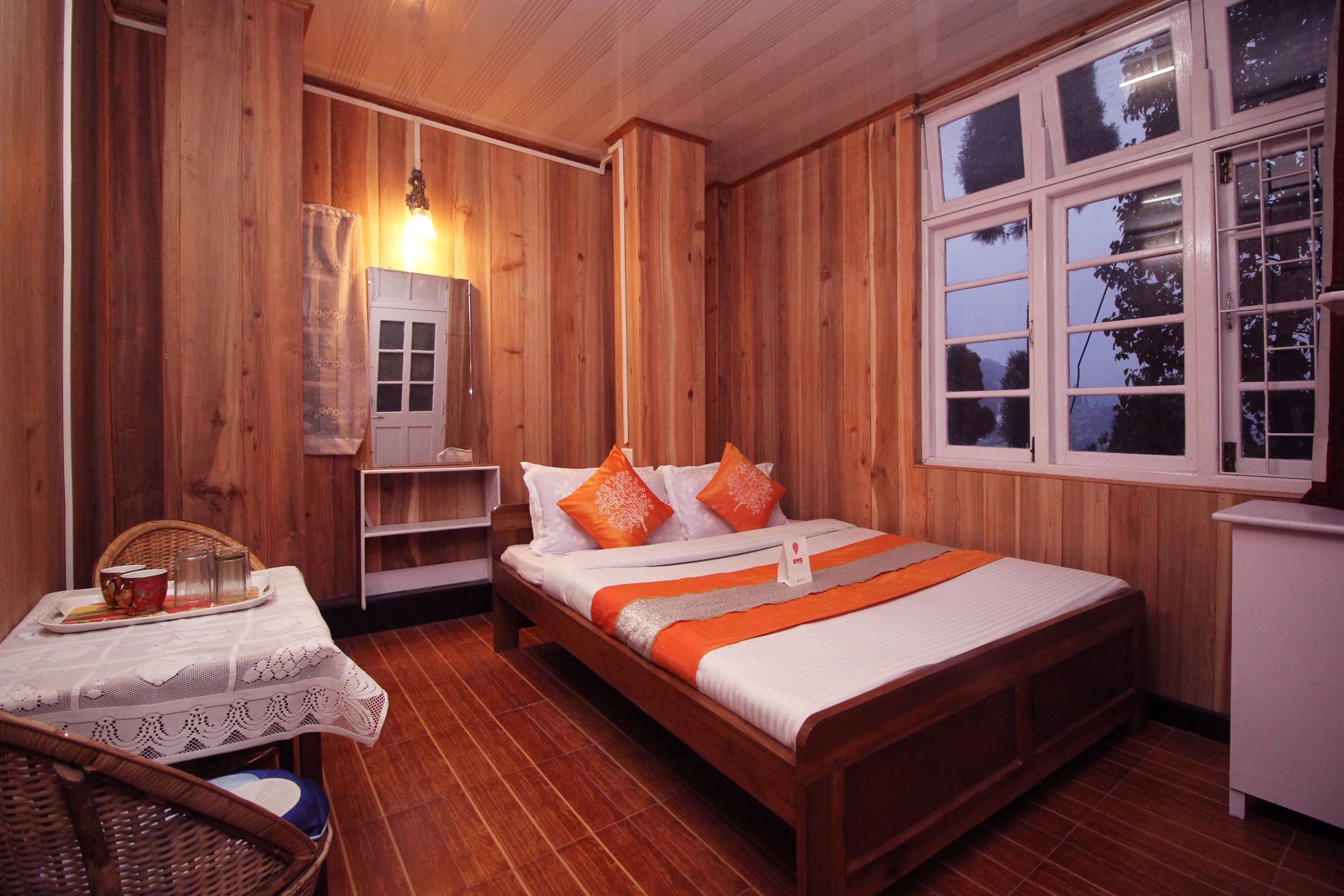 Фото Oyo 8577 near Mall Road