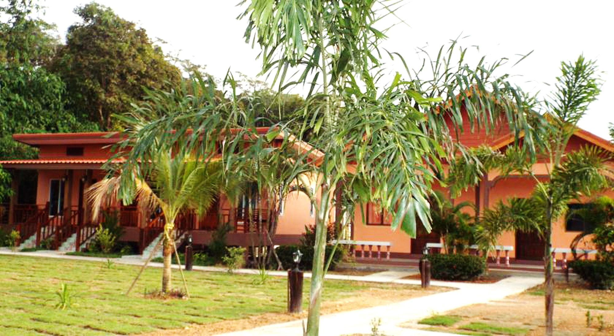 Фото Lanta Riviera Villa Resort