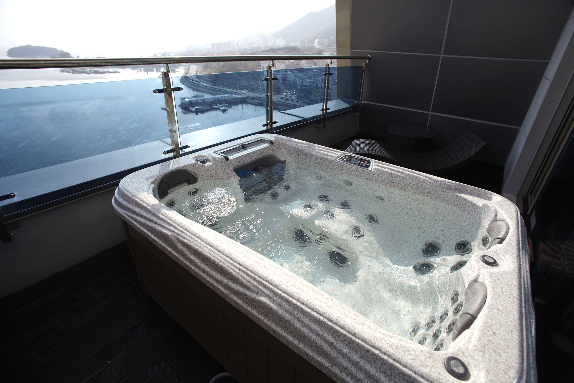 Фото Benikea Hotel Yeosu