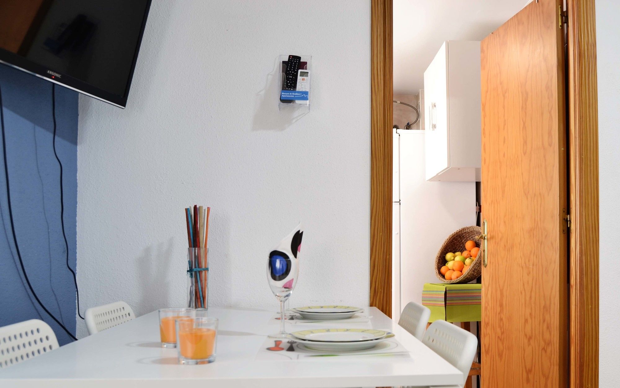 Фото Apartamentos Marques de Guadiaro 1