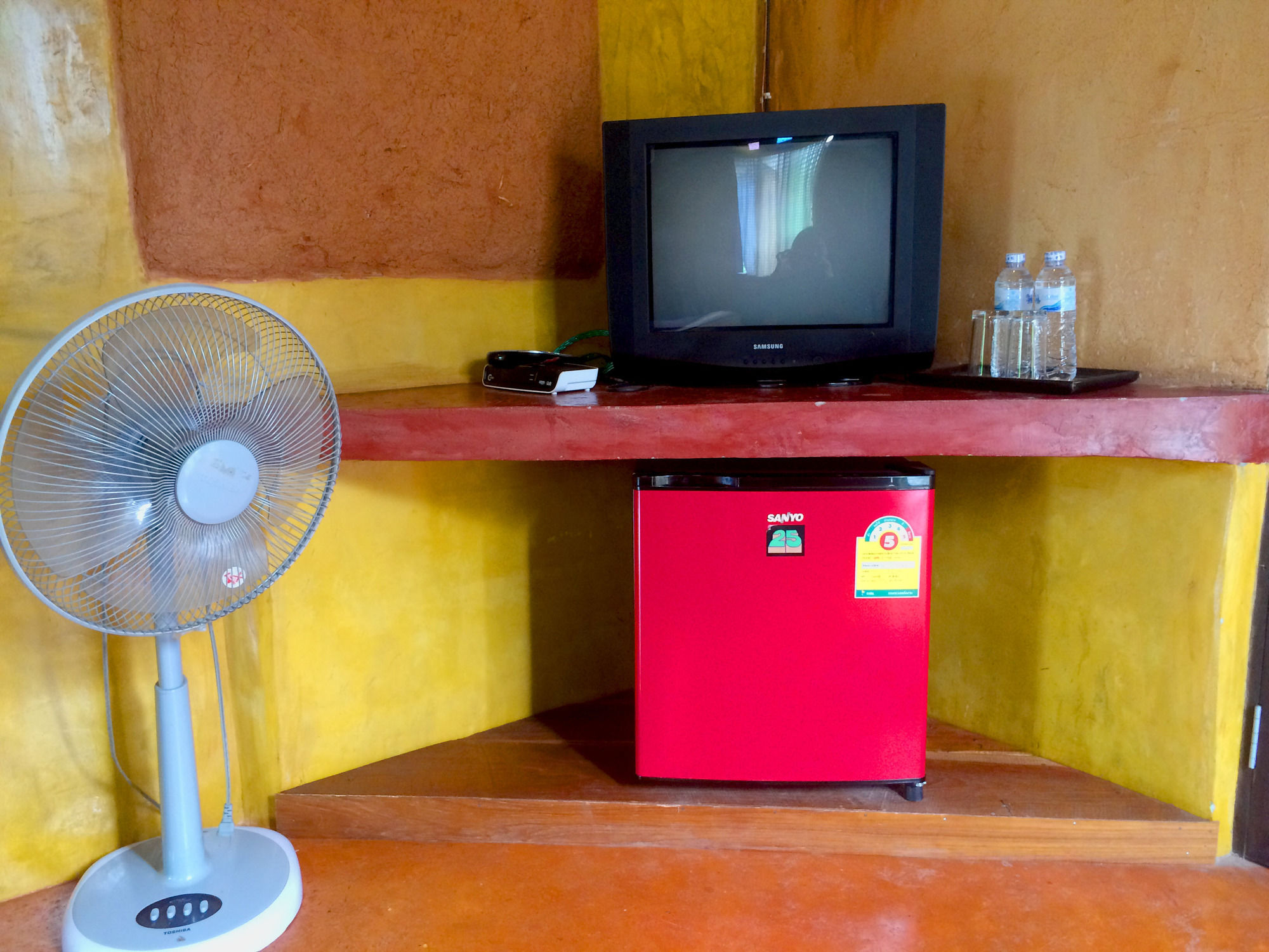 Фото Sawasdeepai River Resort