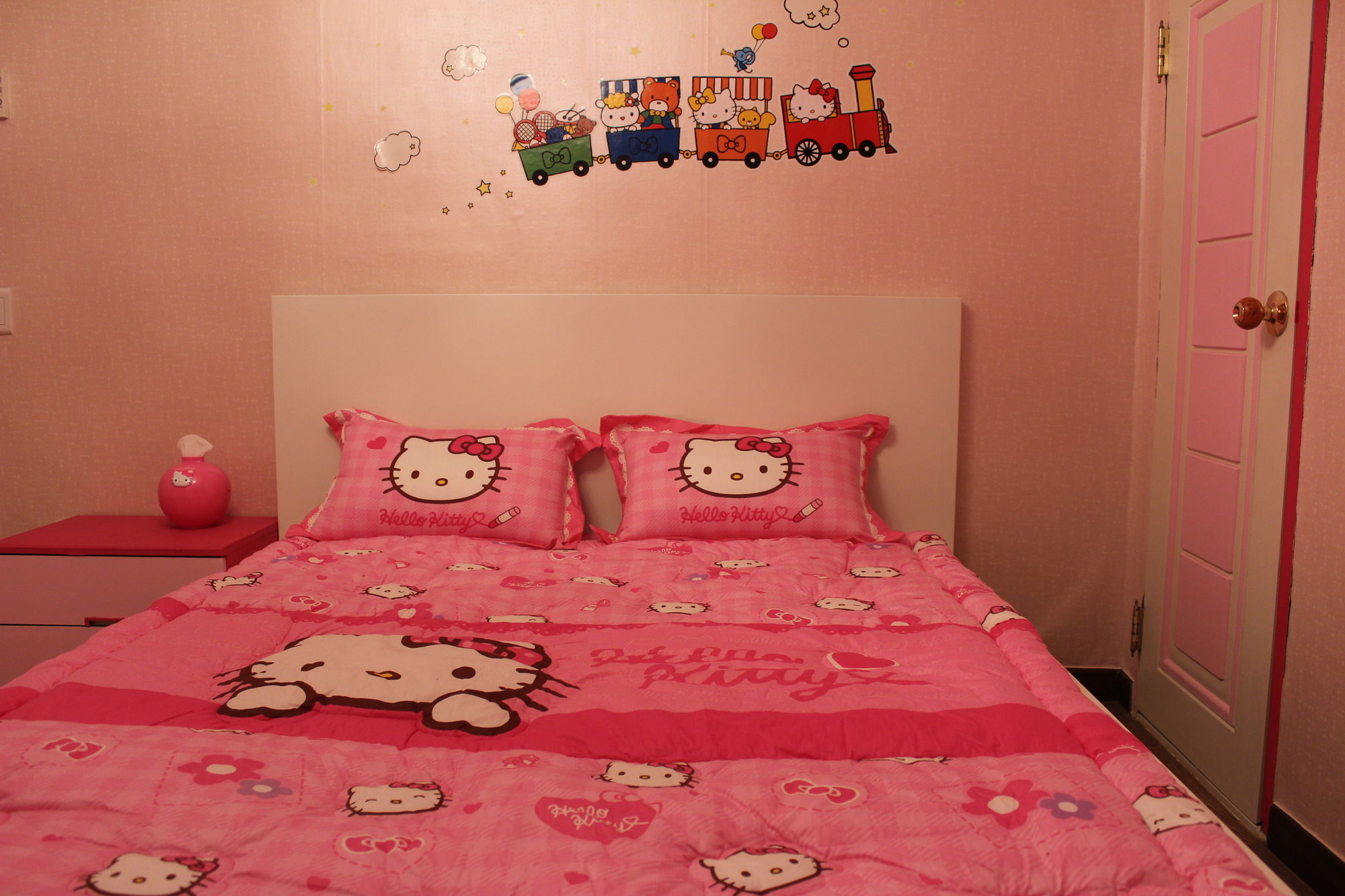 Фото Dreamers Guesthouse - Hostel