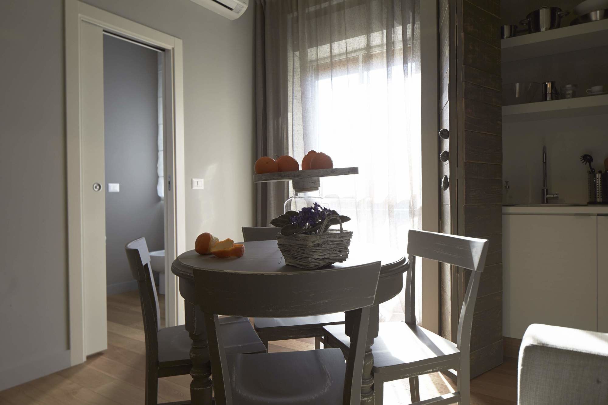 Фото Ferrini Home - Etnea Portrait