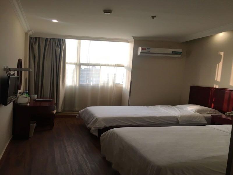Фото GreenTree Inn Shanghai Hongqiao Hub Convention Center Jinghua Road Shell Hotel