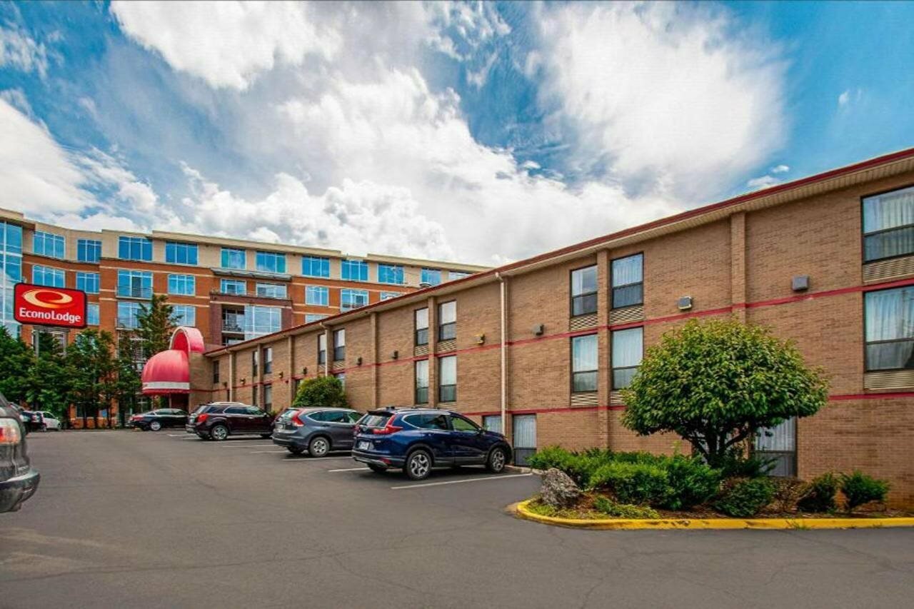 Фото Econo Lodge Metro