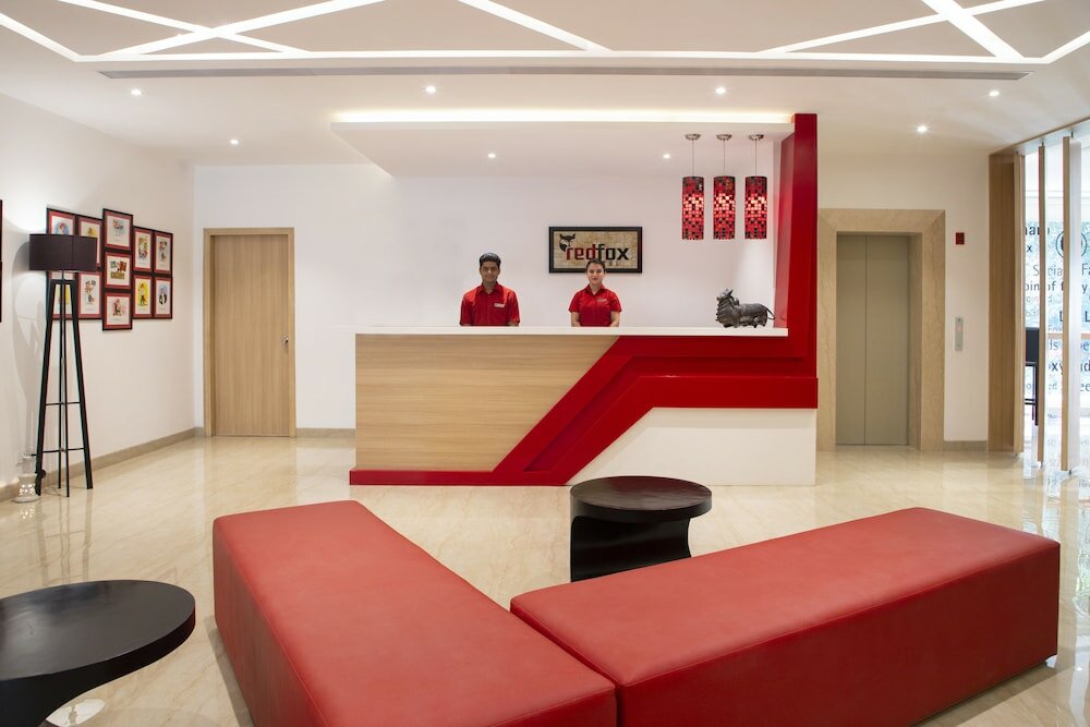 Фото Red Fox Hotel Dehradun