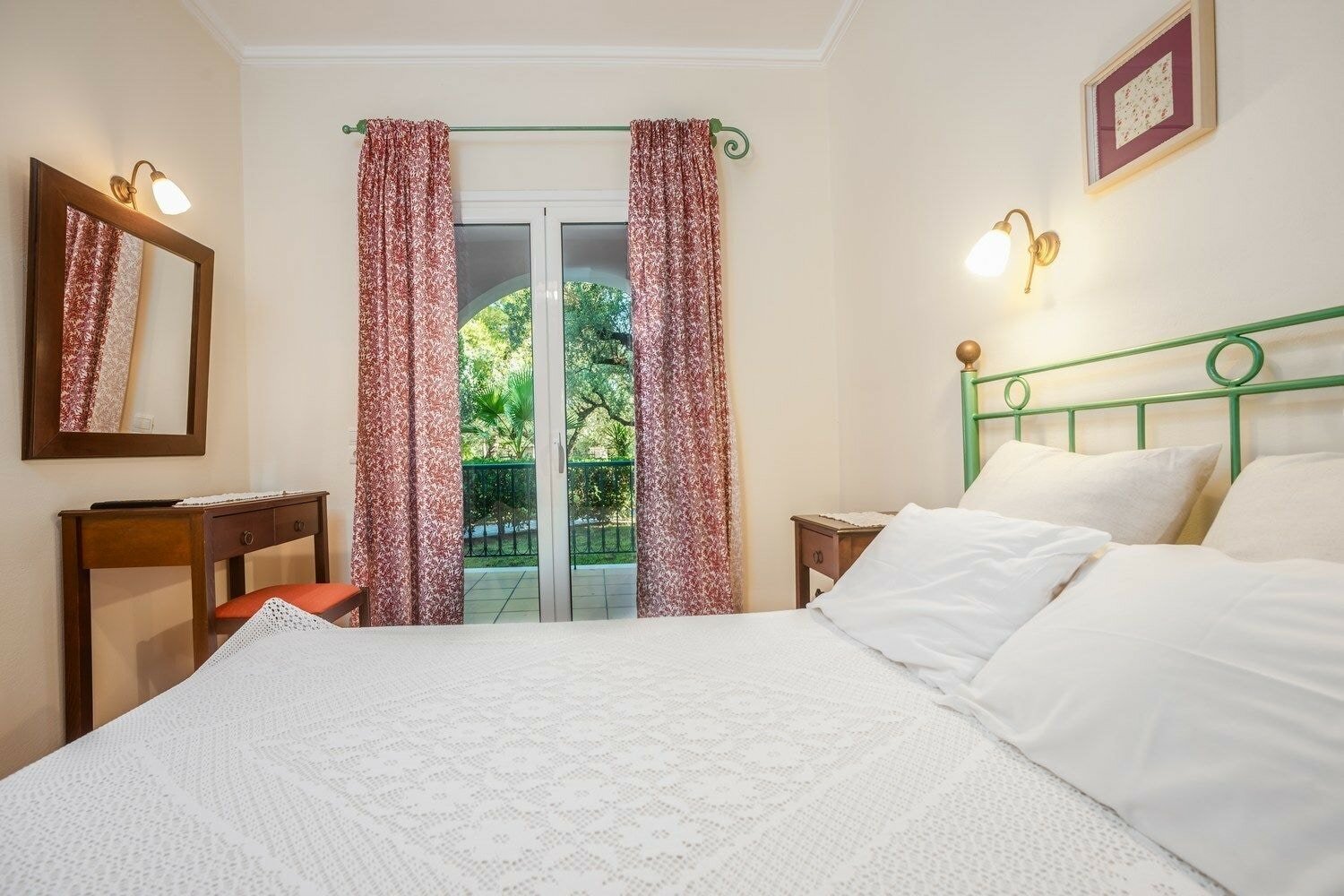 Фото Villa Liofyto Apartments