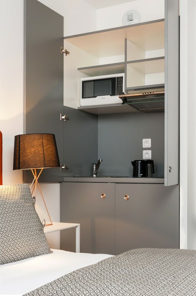 Фото Teneo Apparthotel Talence Espeleta