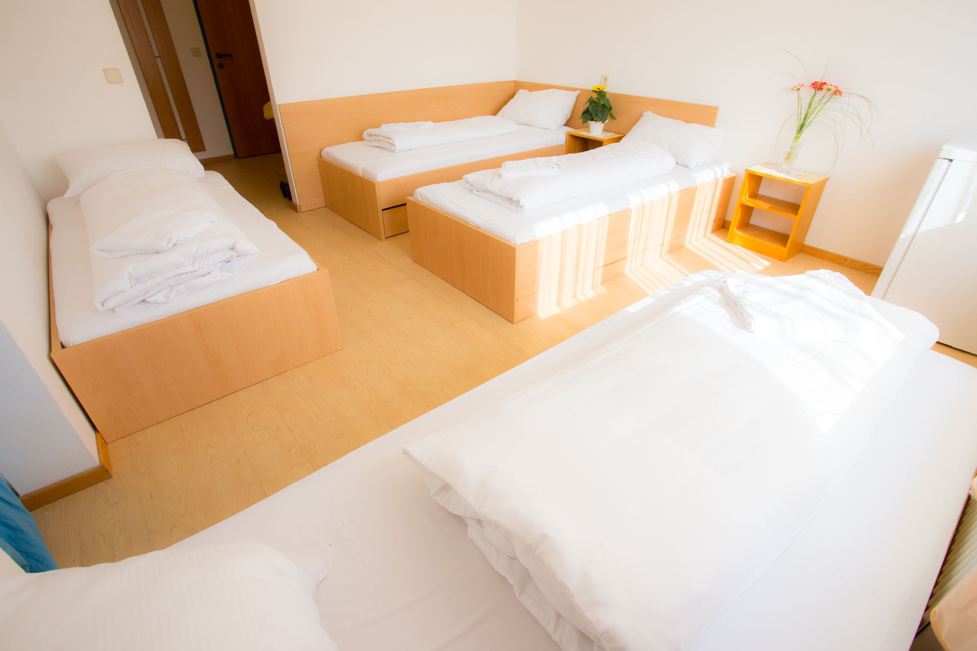 Фото MyNext - Westbahnhof Hostel One