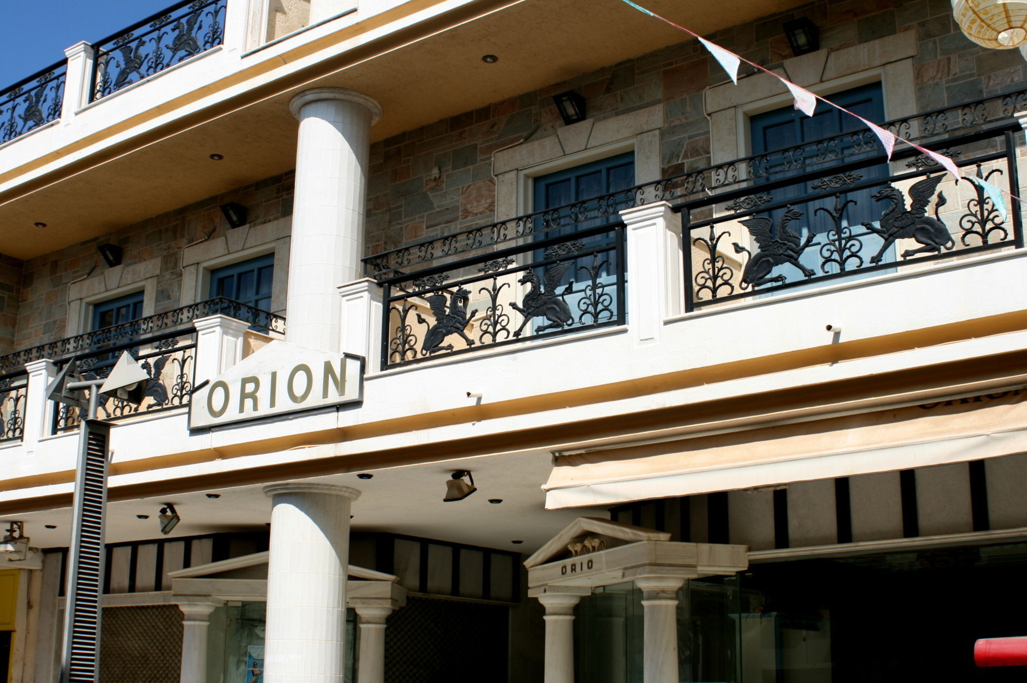 Фото Orion Apartments