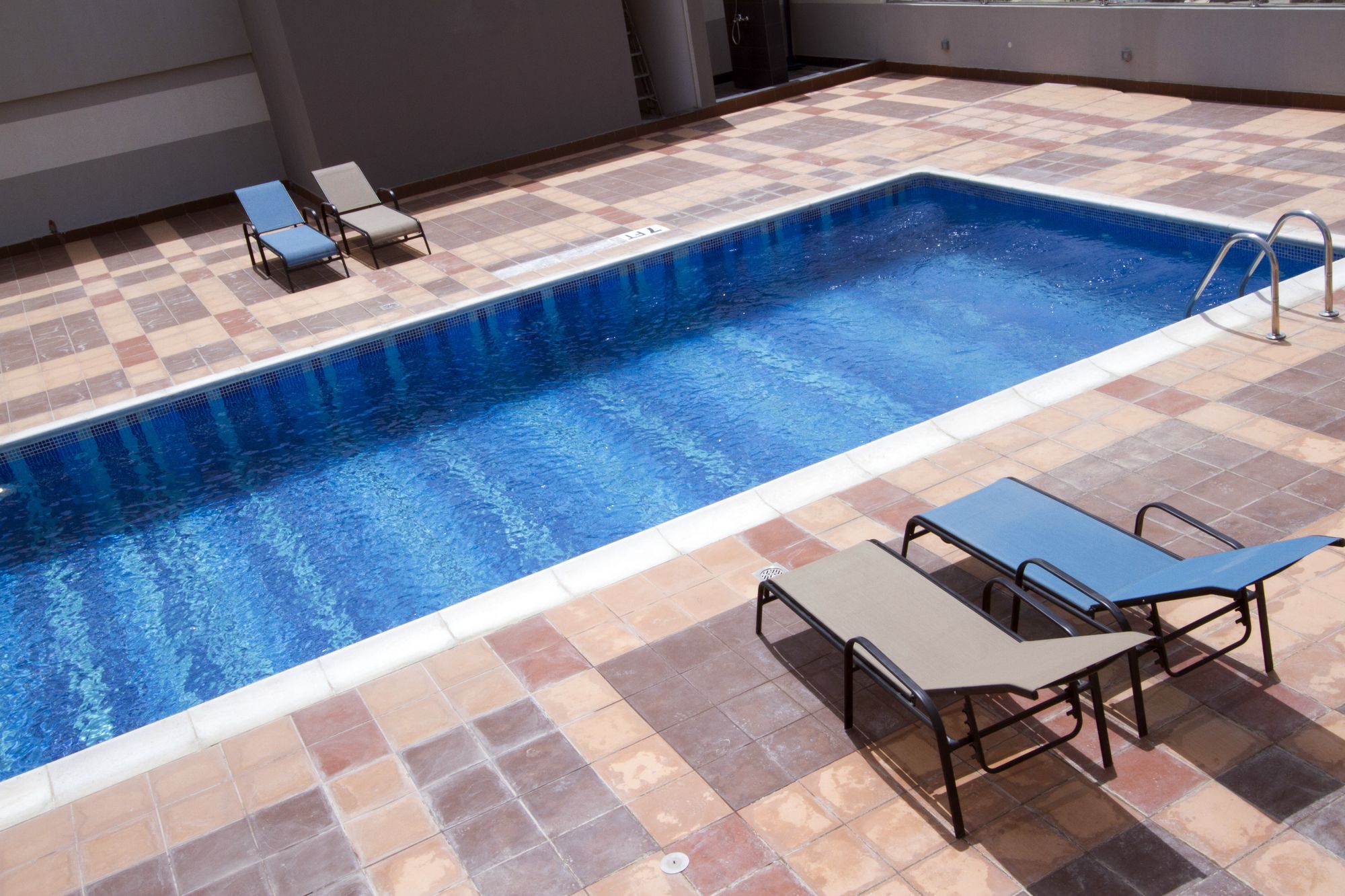 Фото Blaire Executive Suites