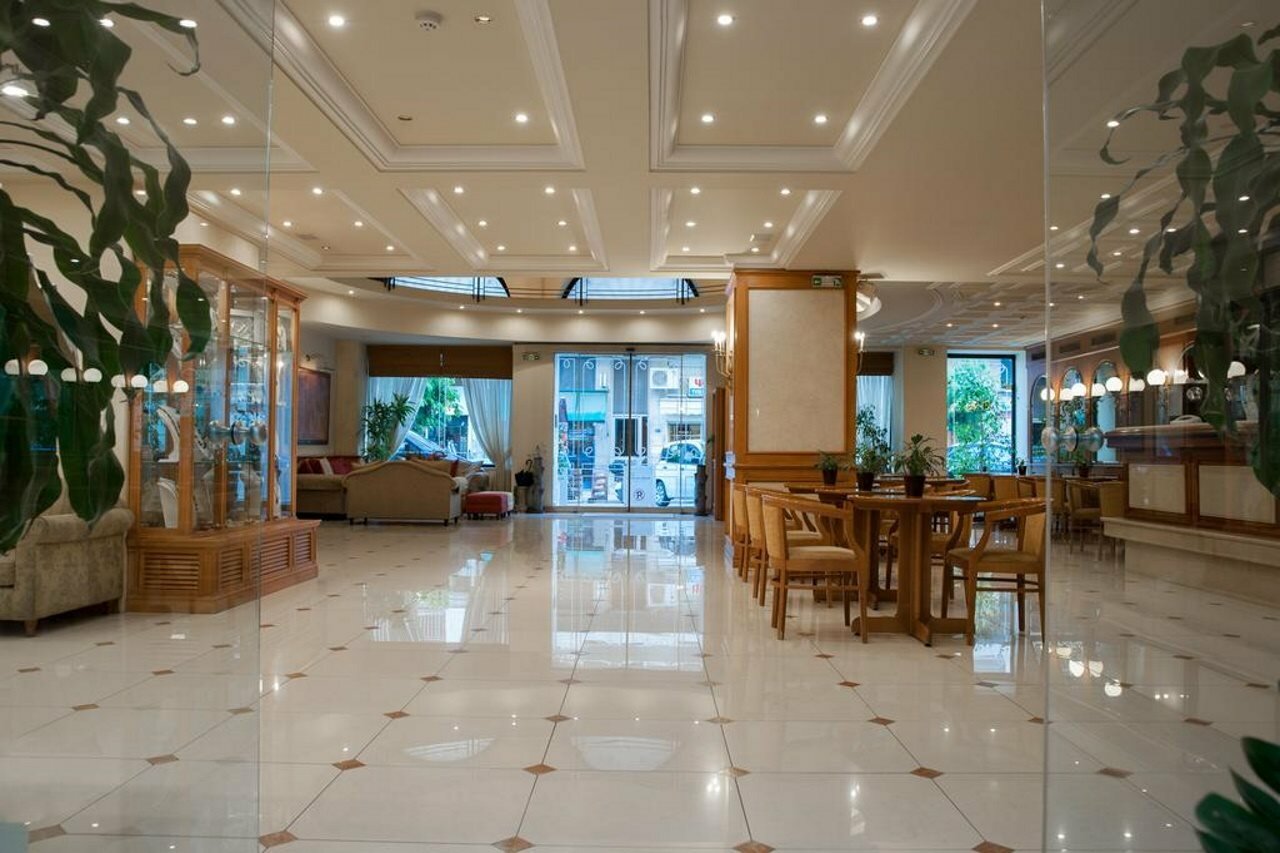Фото Athens Atrium Hotel and Suites
