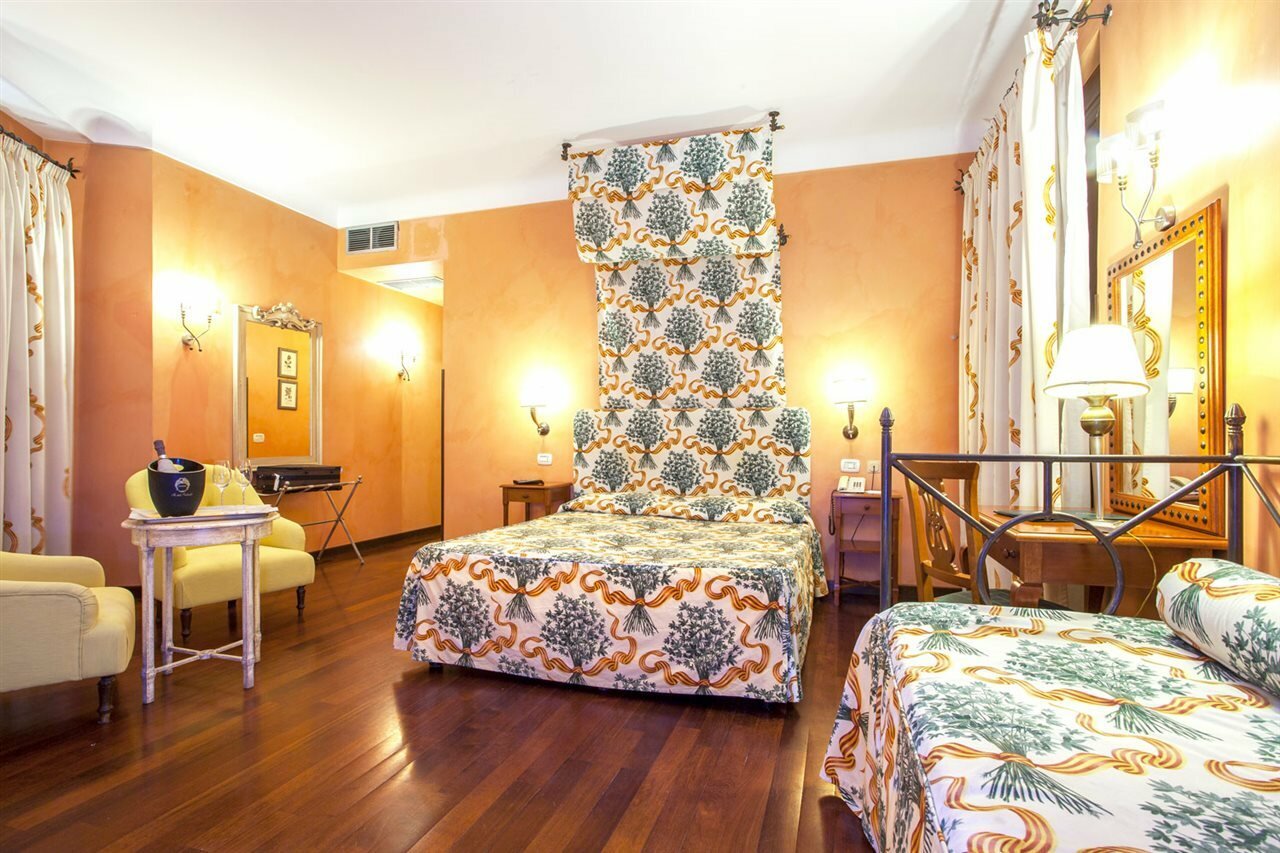 Фото Hotel Vecchio Borgo