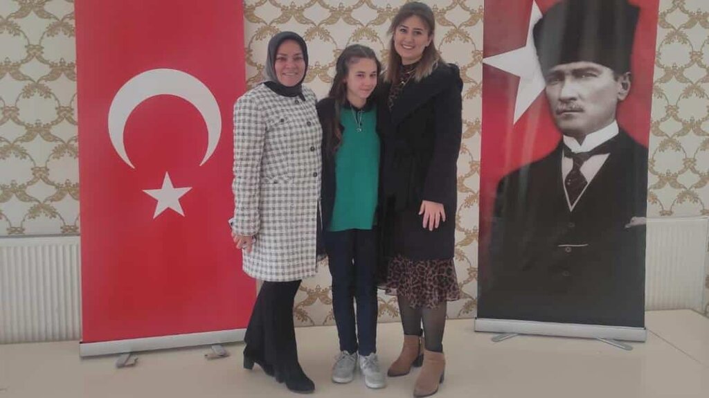 School Barbaros Imam Hatip Secondary School, Bucak, photo