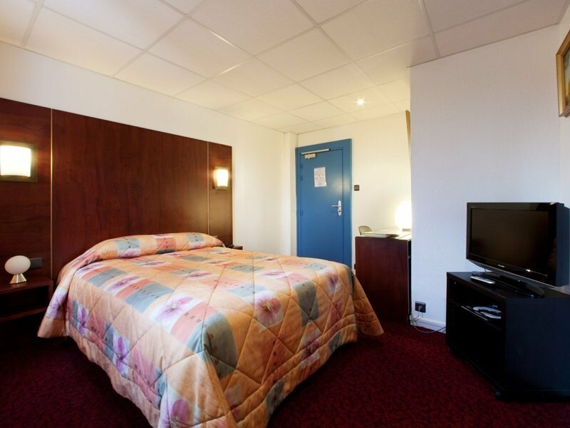 Фото Le Bristol Strasbourg Centre Gare