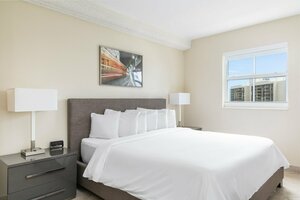 Гостиница Fortune House Hotel Suites