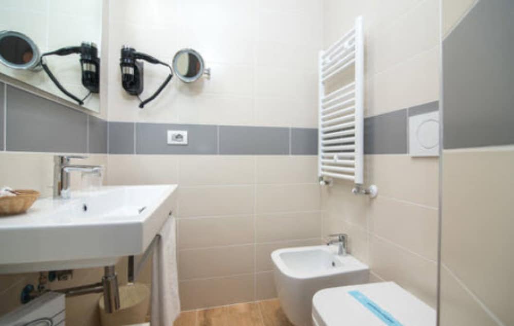 Фото Hotel Alexandra