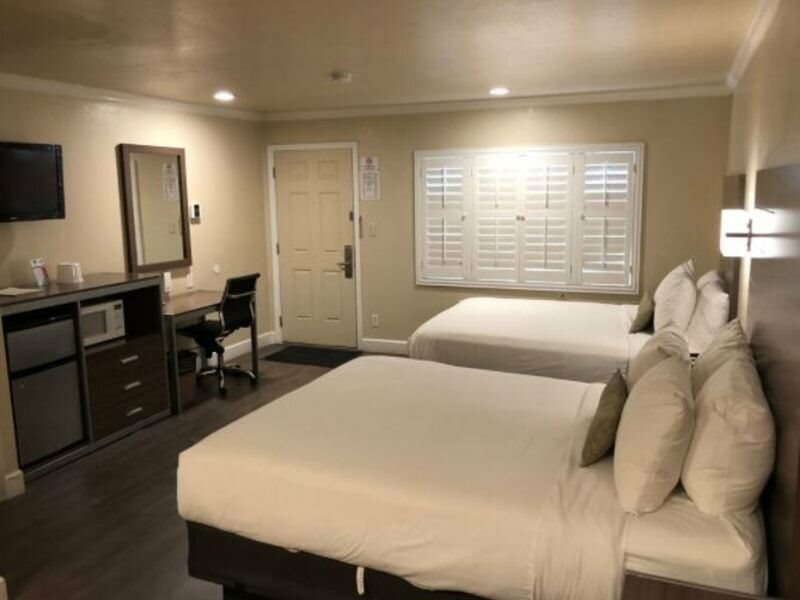 Фото El Castell Motel