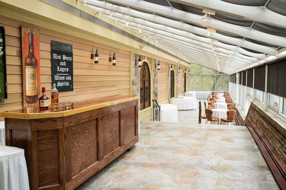 Фото The Grand Summit Hotel