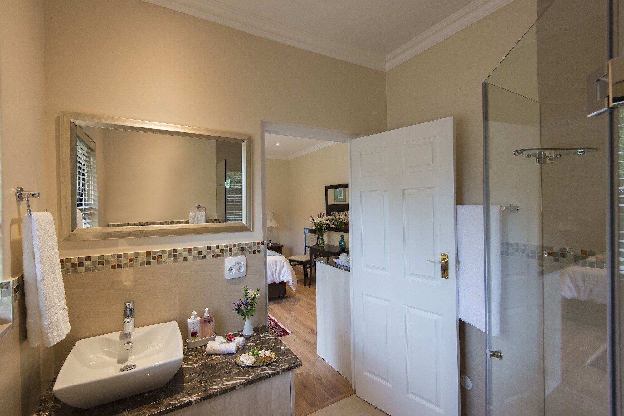 Фото SomerZicht Guesthouse