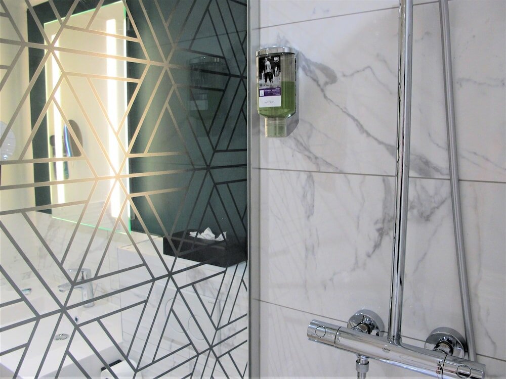 Фото Mercure Lyon Centre Brotteaux