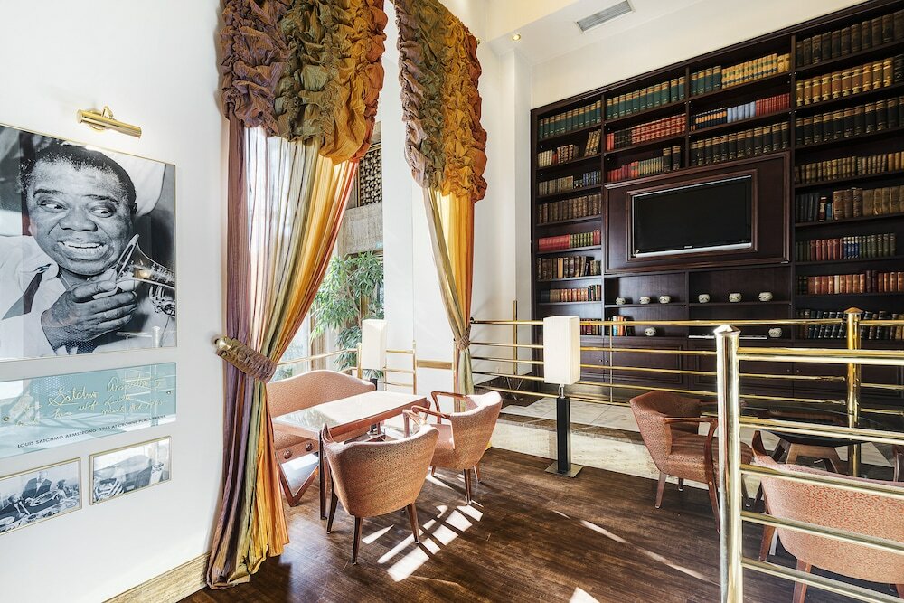 Фото Grand Hotel International