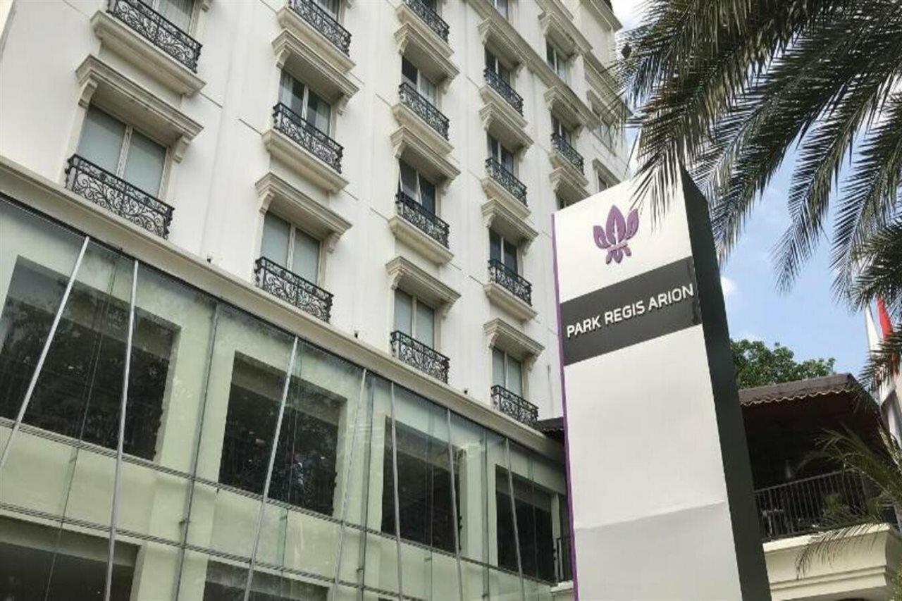 Фото Arion Suites Hotel Kemang