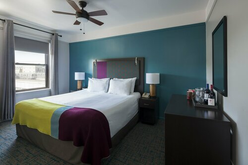 Гостиница City Suites Hotel в Чикаго
