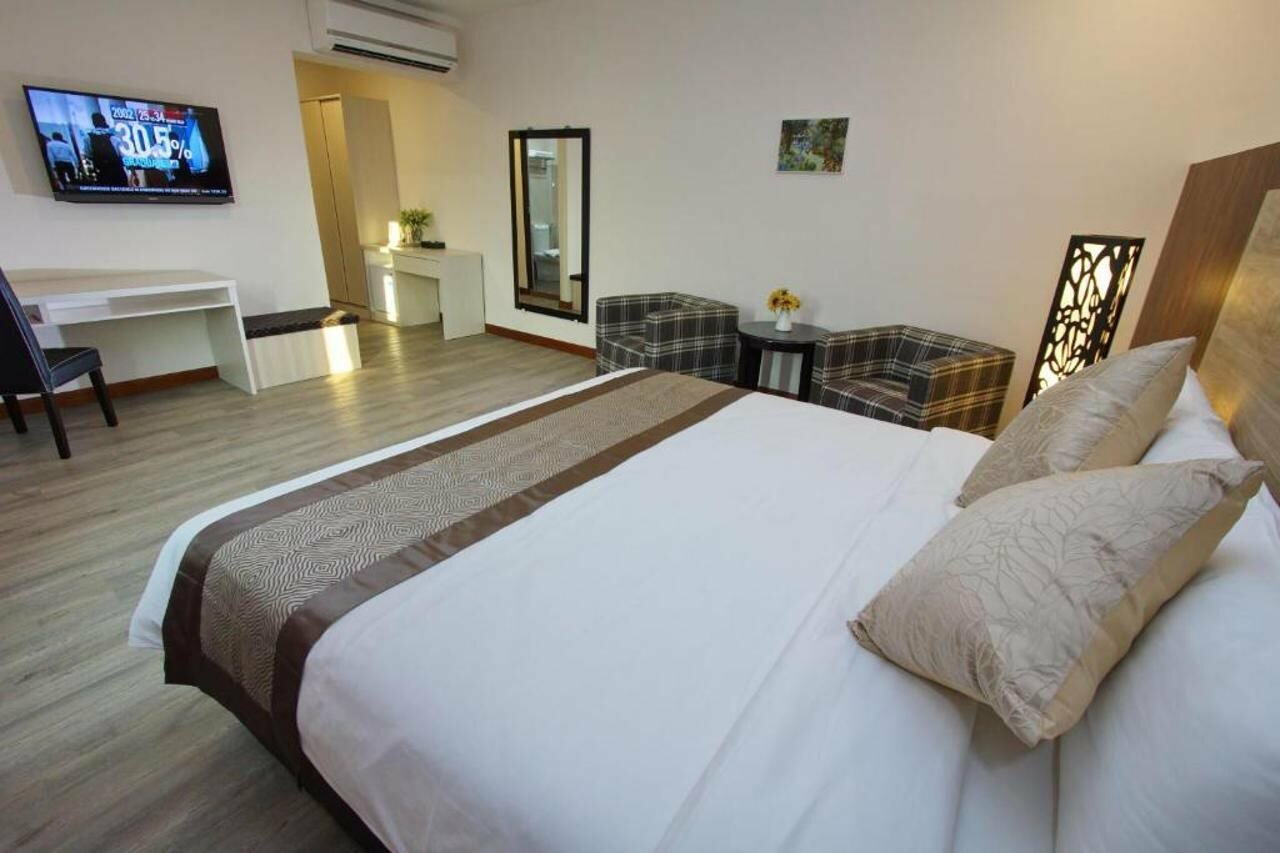 Фото Molek Garden Hotel