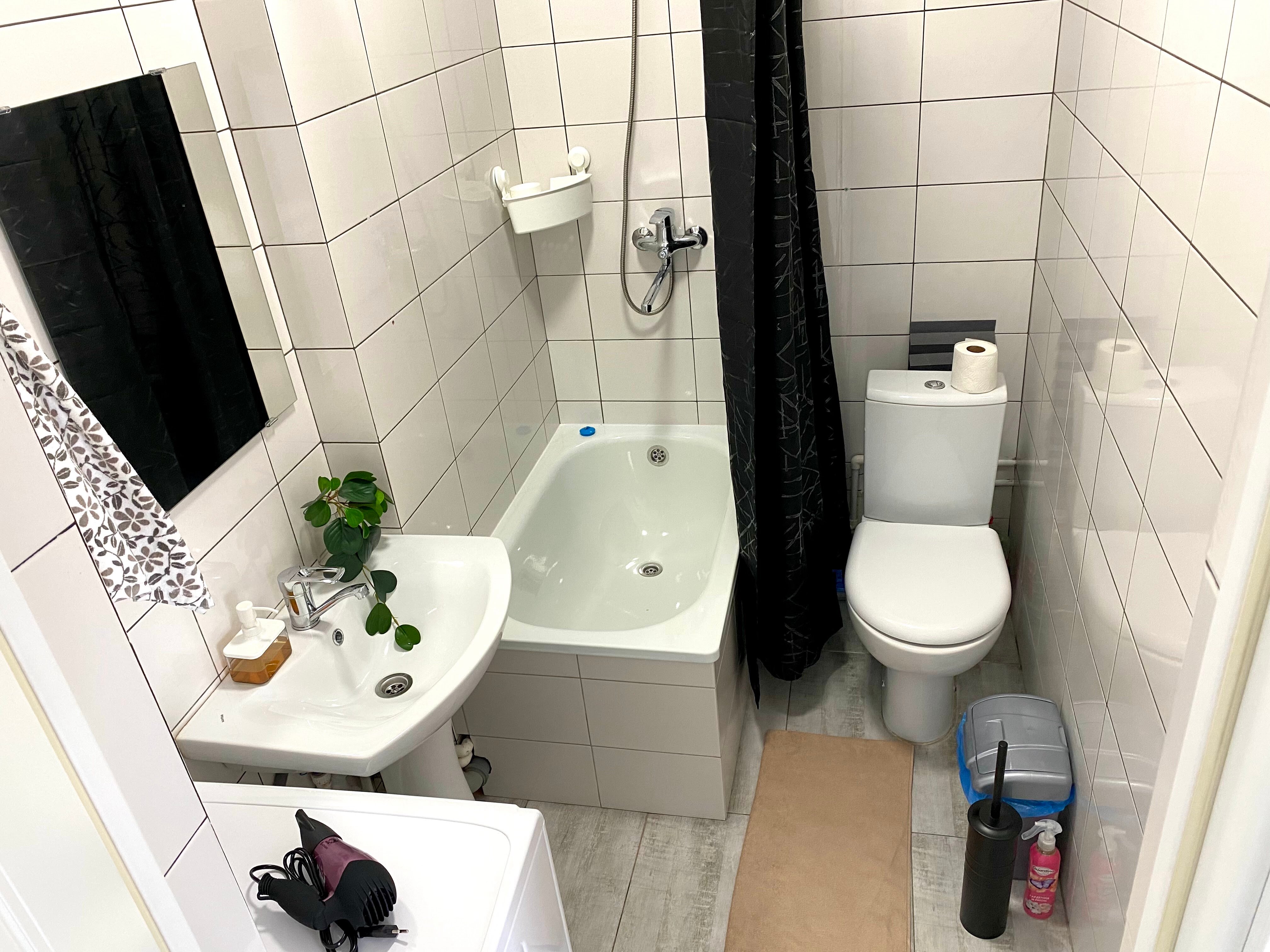 Фото Уютная студия с качелями в Приморском районе