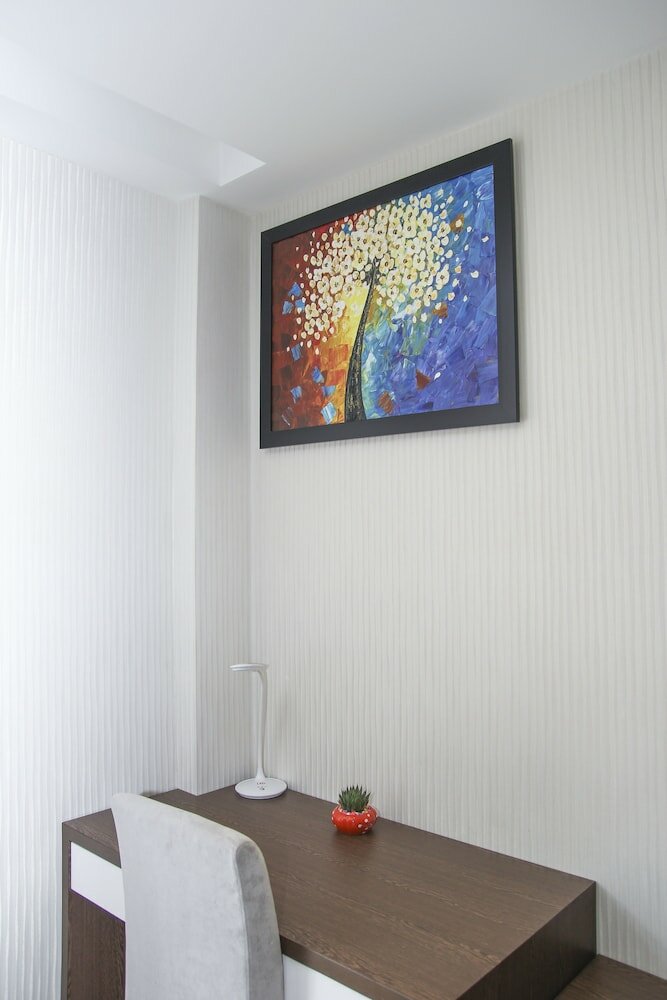 Фото Sunny Serviced Apartment