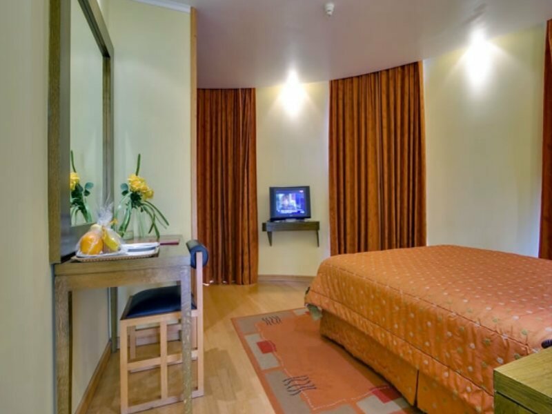 Фото Hotel Alif Campo Pequeno